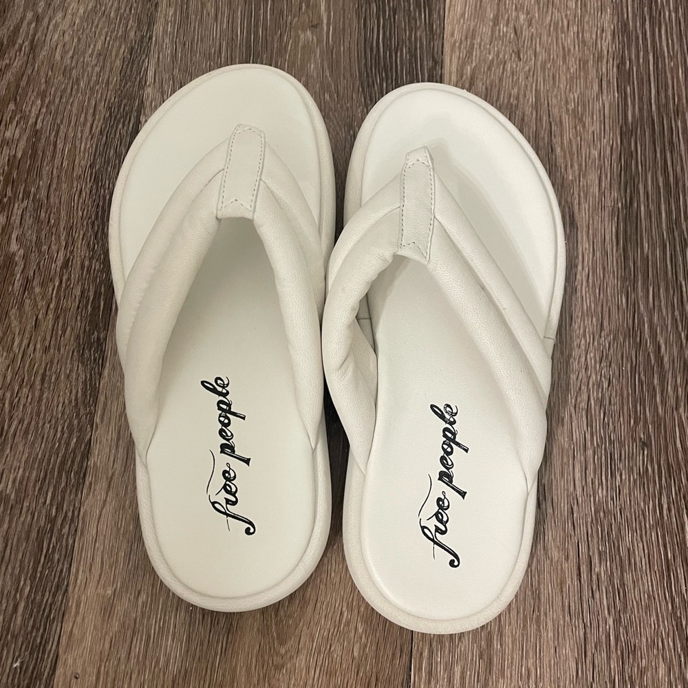 Free People White Flip Flops